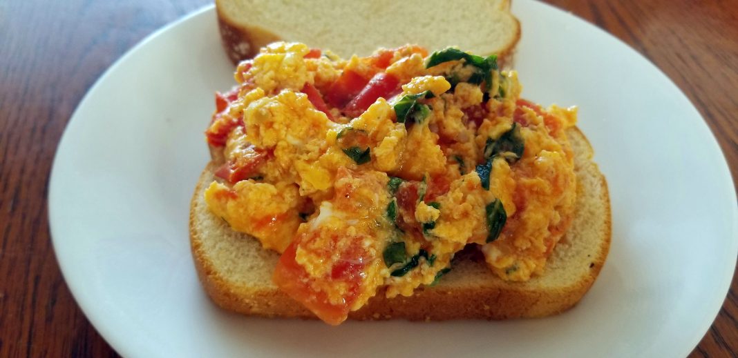 Filipino Scrambled Eggs Recipe • Edel Alon